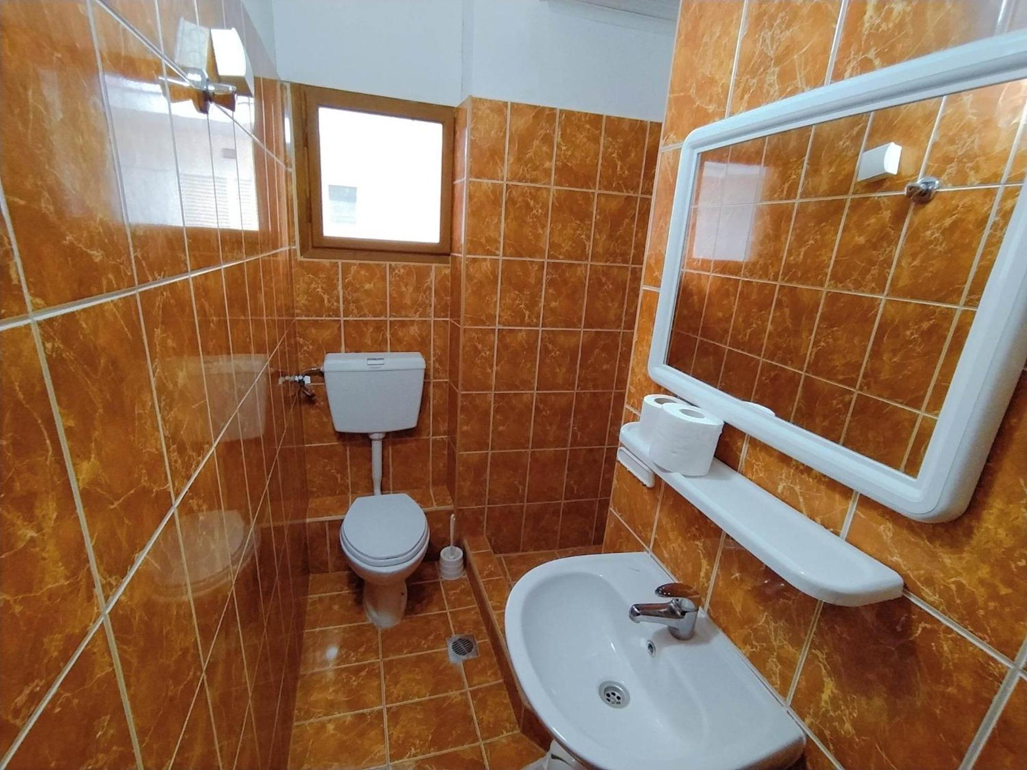 מלון Paralía Μαρκονησ מראה חיצוני תמונה